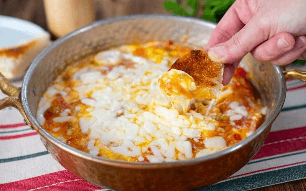 Kaşarlı Menemen / Menemen with Cheese